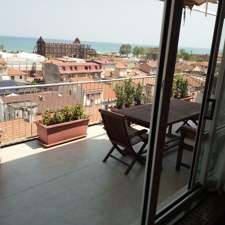 Sky Wellness Apartment Porto Sant'Elpidio Exterior photo